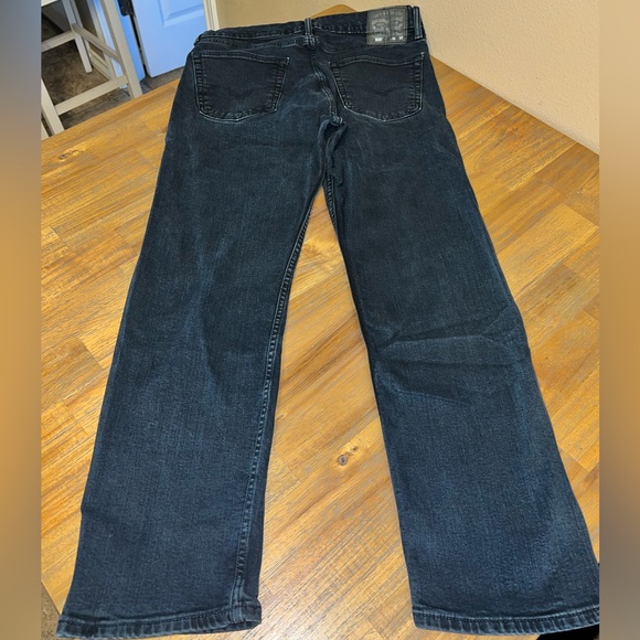 Levi Strauss & Co 505 Dark Blue Jean - Picture 4 of 6